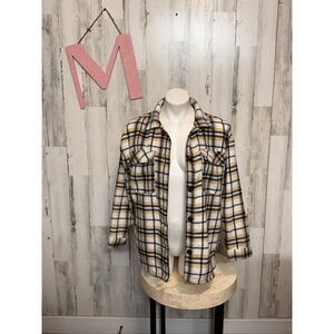 No Boundaries Plaid Flannel Shirt Jacket Shacket Women’s Medium (7–9) Tan Black